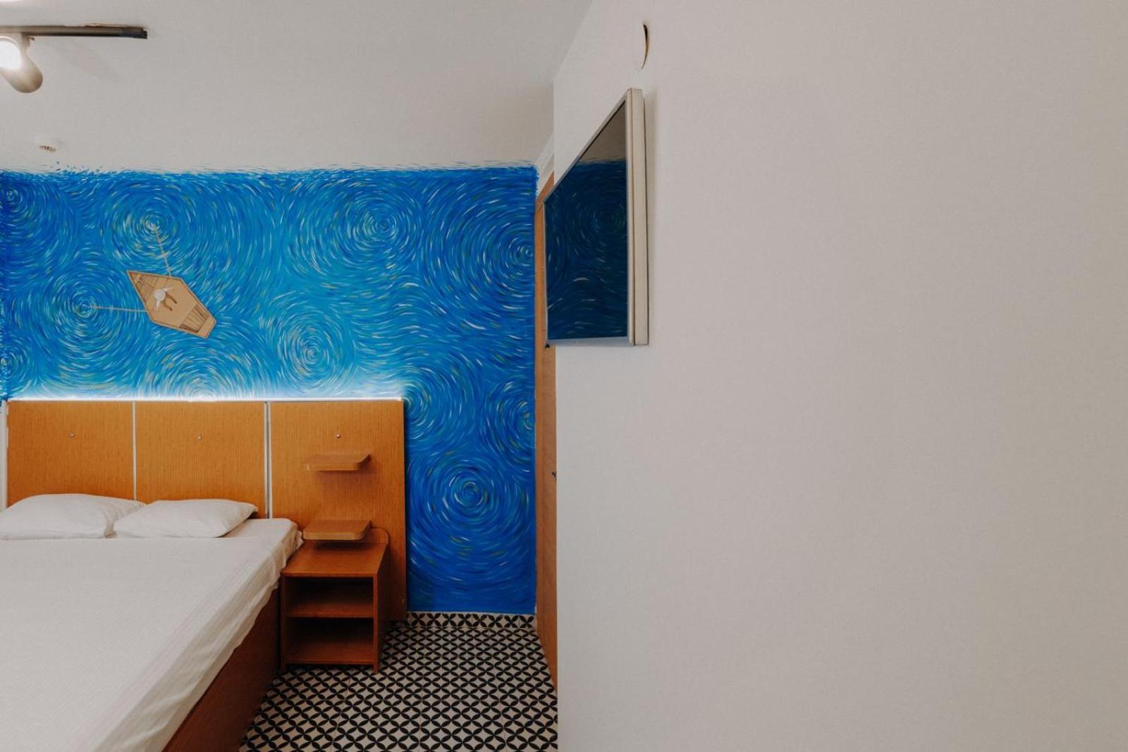 Deniz Pansiyon Izmir Exterior photo